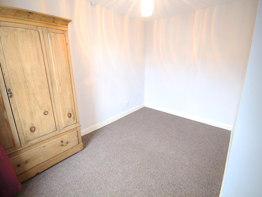 2 bedroom end terrace house For Sale in Barnoldswick - 2015-03-02 11.33.14.jpg